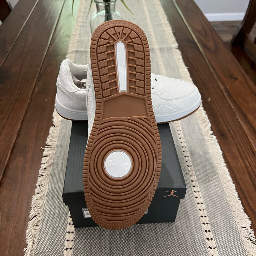 DANSKIN Plank Women’s Sneakers - White - Ultra Light- Memory Foam - SZ  10 NIB - Picture 3 of 5